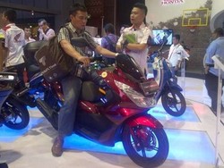 Kapan PCX Diproduksi di Indonesia, Honda?