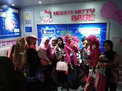 Wisatawan Antusias Ada Wahana Hello Kitty Adventure di Dufan