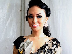 Zaskia Gotik Tak Berniat Laporkan Dukun Cabul yang Catut Namanya