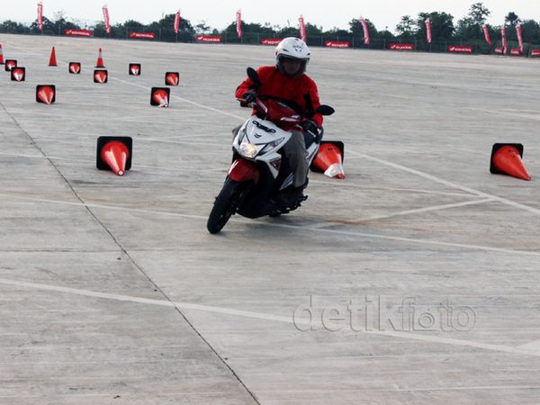 Menguji Honda BeAT Terbaru