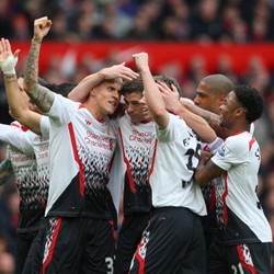 Bagaimanapun Caranya, Liverpool Harus Menang di Old Trafford