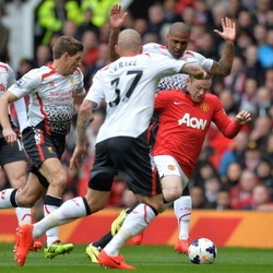 Lini Belakang MU dan Liverpool yang Belum Kokoh-kokoh Amat