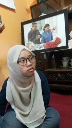 Perjuangan Ua Een Sukaesih, 30 Tahun Mengajar Sambil Berbaring