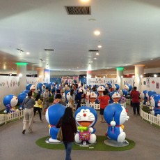 Hebohnya Melihat Doraemon Si Pemilik Baling-baling Bambu di Ancol