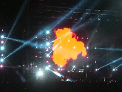 Steve Angello Main Api di Panggung Utama