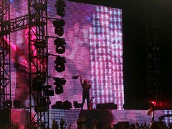 Klimaks! Skrillex Tutup DWP 2014 Hari Pertama