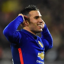 Van Persie Belum Habis