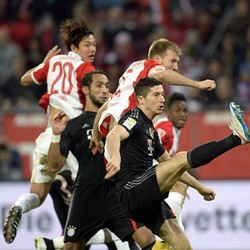 Hajar Augsburg 4-0, Bayern Pastikan Predikat Herbmeister