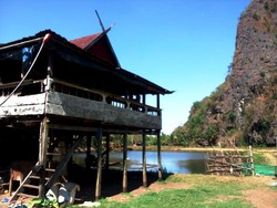 Rammang-Rammang di Sulsel, Karst Terbesar Kedua di Dunia