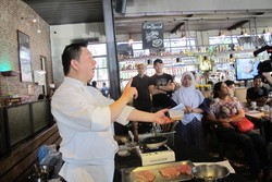 Ada Rahasia Beefsteak Enak dan Roasted Beef Juicy dari Dua Chef