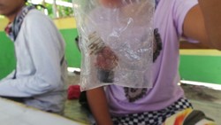 Akar Bahar, Penangkal Roh Jahat yang Dijual di Pulau Derawan