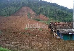 Trauma Korban Longsor Banjarnegara: Saya Nggak Mau Balik ke Rumah, Takut!