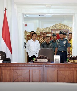 Jokowi Disurvei Paling Pantas Jadi Ketum, Senior PDIP: Itu Mengada-ada!