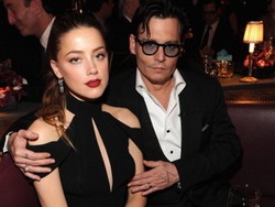 Amber Heard Ragu Nikahi Johnny Depp?
