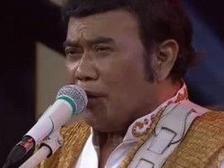 Kurang Sehat, Rhoma Irama Tetap Tampil Prima di 13 Karya Gemilang Transmedia