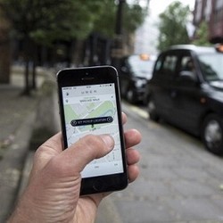 Naikkan Tarif Saat Sydney Mencekam, Uber Dikecam