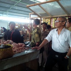 Blusukan ke Pasar, Anggota DPR Aria Bima Usul Ada Perda Ritel Modern