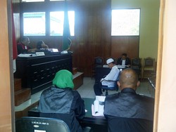 Emon Predator Seks asal Sukabumi Divonis 17 Tahun Penjara