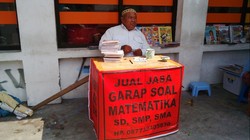 Kisah Subagyo, Pria 60 Tahun yang Buka Jasa Garap Soal Matematika di Yogya
