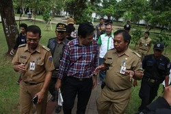 Cawagub Djarot Tengok Taman Tanjung, Minta Lampu Penerangan Kala Malam Diperhatikan