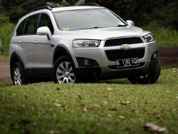 Taklukkan Ganasnya Jalur Lintas Pesisir Barat Sumatera dengan Chevrolet Captiva