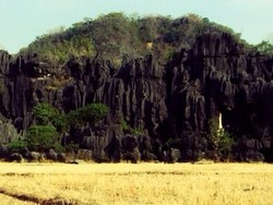 Sulawesi Selatan Punya Karst Kelas Dunia