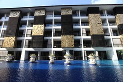 Masuk ke The Trans Resort Bali, Serasa Ada di Galeri Seni