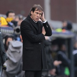 Rudi Garcia Dihukum Dua Pertandingan