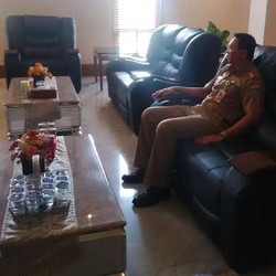 Cek Ruang Kerja Djarot, Ahok Terkekeh: Wah, Sofa Ini Bisa Bikin Ngantuk