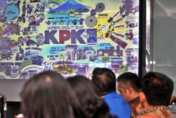 Kasus Suap Pilkada Tapteng, KPK Geledah Kantor Perusahaan Tempat Transaksi