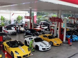 5 Cara Merawat Mobil Sport
