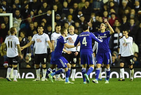 Tumpas Derby County, Chelsea Maju ke Semifinal