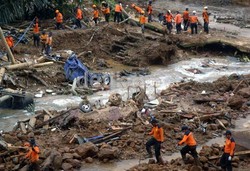 Terkendala Hujan Lebat, Hanya 3 Jenazah yang Ditemukan Hari ini