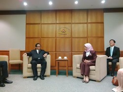 Delegasi MPR Bertemu Ketua Parlemen Singapura Halimah Yacob