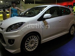 Daya Beli Menurun, Akankah Pecinta MPV Hijrah ke LCGC?