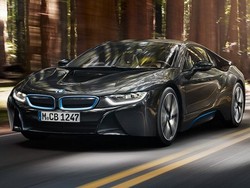 BMW Siapkan Pesaing Mobil Listrik Tesla Model S