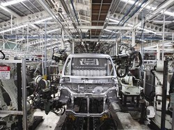 Pabrikan Mobil Pastikan Takkan PHK Karyawan