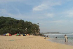 5 Destinasi Liburan Panjang Natal Pilihan Pembaca