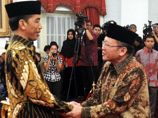 Jokowi Lantik Dubes Libanon