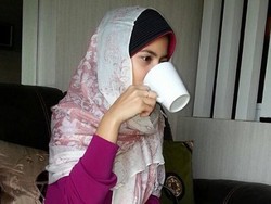 Pevita Pearce Berhijab Sepulang Umroh?