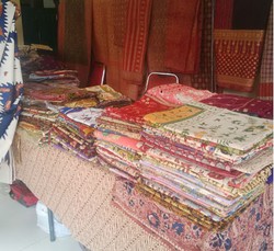 Foto: Produk Kerajinan Menarik yang Ada di Festival Songket Sumatera