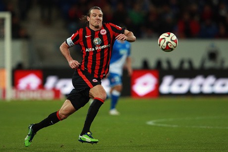 Meier di Atas Mueller, Goetze, dan Lewandowski