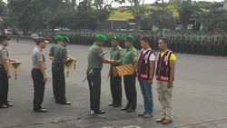 Kapten Suwanto dan 3 Pembekuk Pelaku Penyanderaan Diganjar Penghargaan