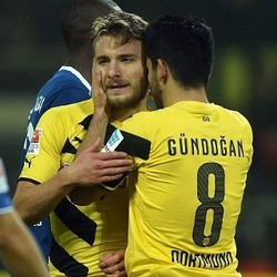 Dua Kali Buang Keunggulan, Dortmund Diimbangi Wolfsburg 2-2