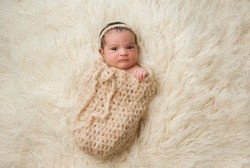 Ini Kata Dokter Soal Mengolesi Bibir Bayi dengan Madu Agar Merah Merekah