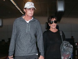 Ibu Kim Kardashian Resmi Cerai dari Bruce Jenner