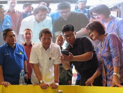 Sodorkan 4G, XL Gandeng LG dan Sony