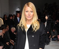 Marissa Mayer Tolak Gwyneth Paltrow