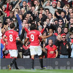 Hasrat Falcao Balas Dukungan Suporter dengan Gol dan Piala