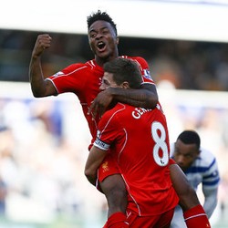 Gerrard pada Sterling: Berkembang dan Jadilah Pemain Top di Liverpool